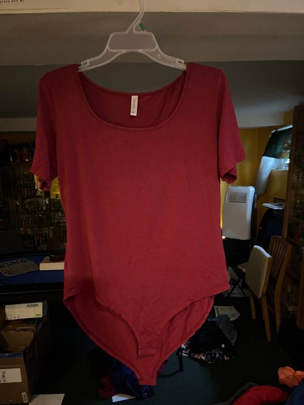 Classic Scoop Neck Short Sleeve Bodysuit - Wine